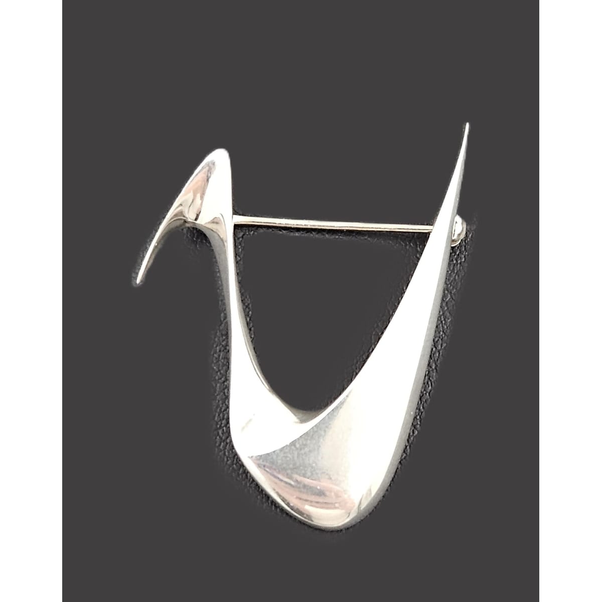 Ronald Hayes Pearson Jewelry US Designer Ronald Hayes Pearson Modernist Bird Sterling Brooch 1960s