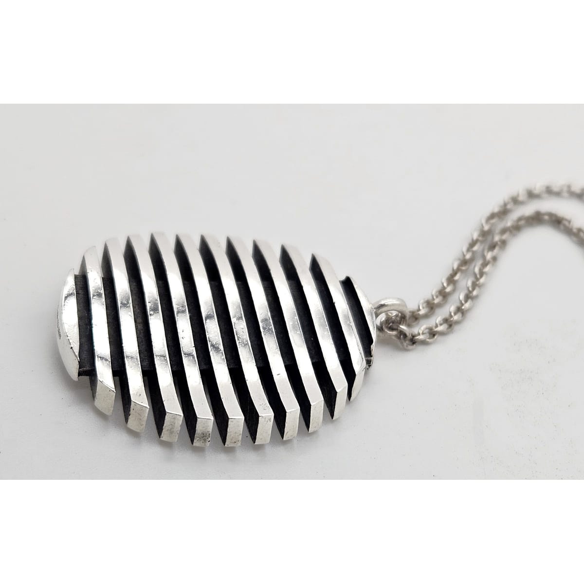 SH London Jewelry Abstract Modernist Sterling Pendant Necklace London 2015