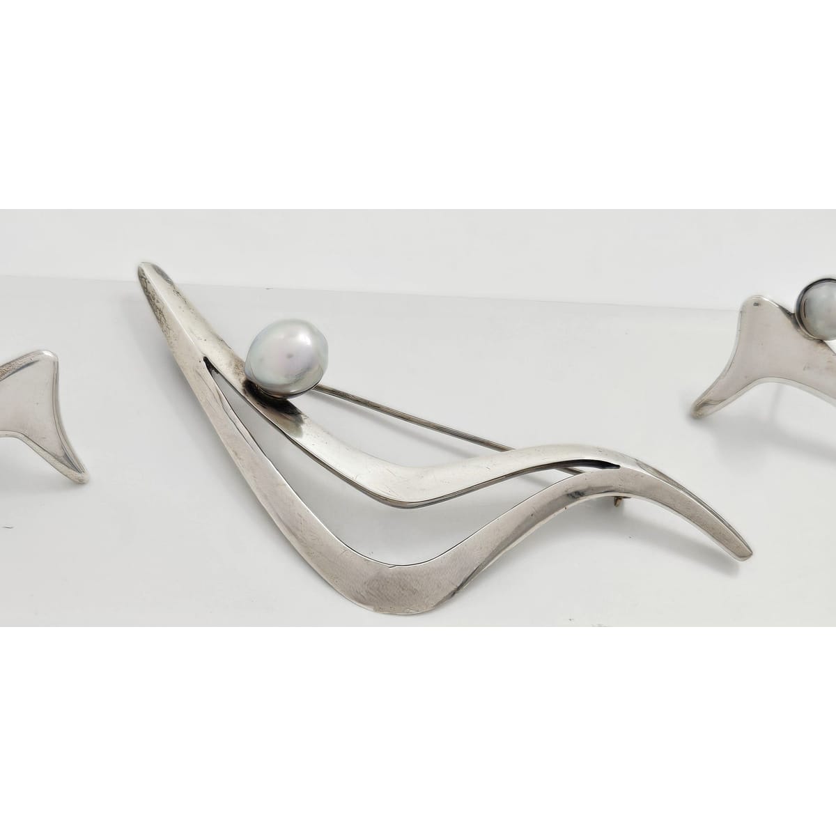 Sigi Tasco Jewelry Superb Sigi Tasco Sterling &amp; Pearl Modernist Demi Parure Set 1940s
