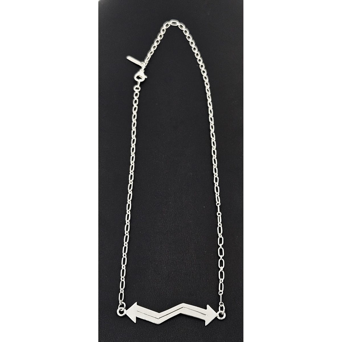 Thompson Navajo Jewelry H &amp; V Thompson Navajo Sterling Silver Unisex Reversible Arrow Necklace