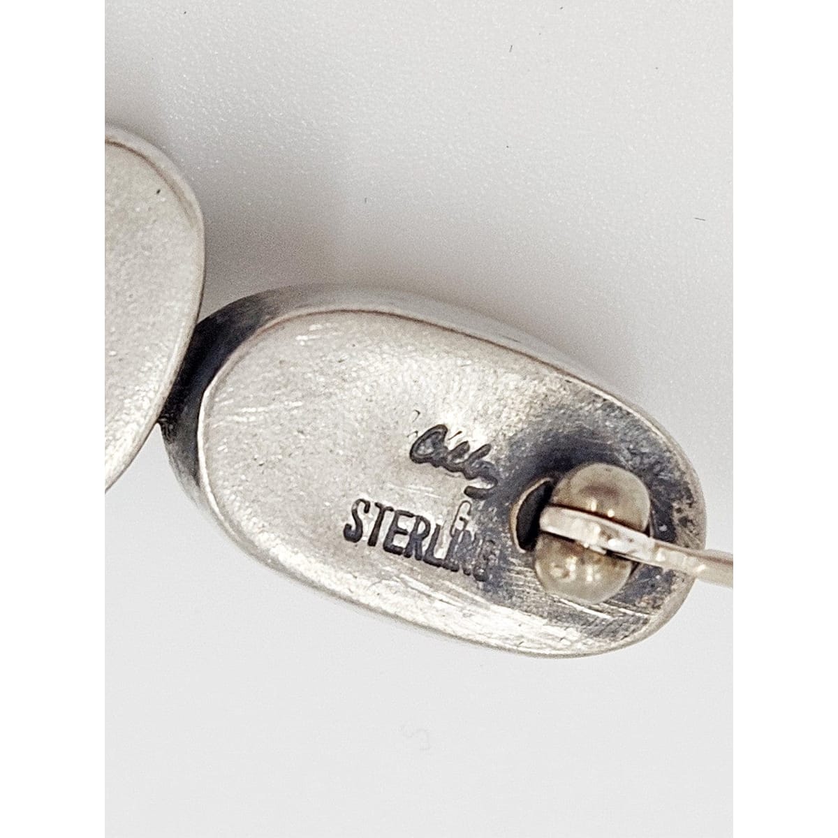 TMCMH Jewelry Artisan Sterling Silver Modernist Bar Brooch Signed