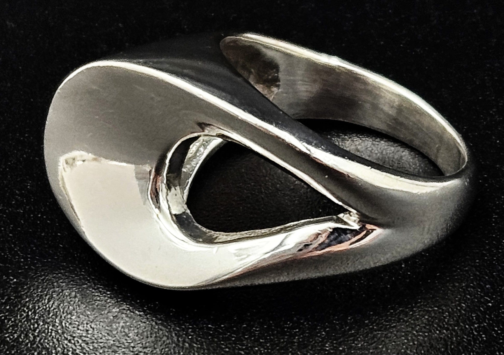 TMCMH Jewelry Vintage Sterling Silver Modernist Cocktail Ring