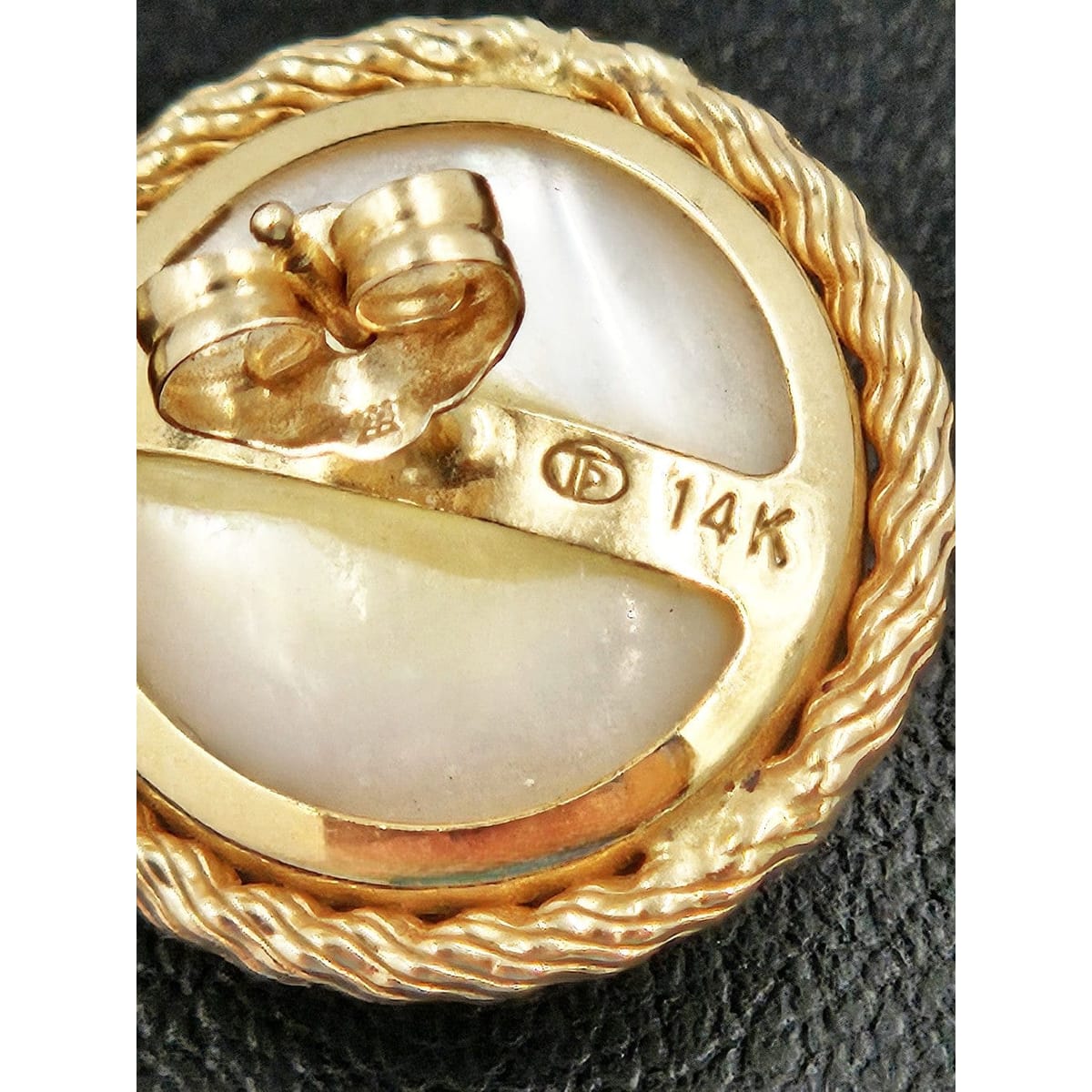 Toyo Pearl Co. Jewelry Vintage Toyo Pearl Co 14k Gold and Mabe Pearl Round Button Stud Earrings 5.5g