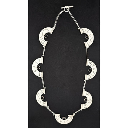 TT Jewelry Artisan Signed Sterling Silver &amp; Onyx Modernist Necklace