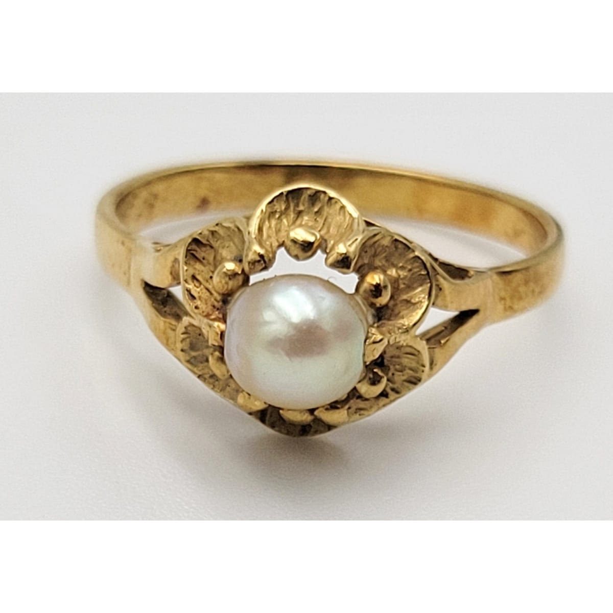 18k Gold Spain Jewelry Vintage Estate Spain Designer 18k Gold &amp; Pearl Artisan Flower Top Cocktail Ring