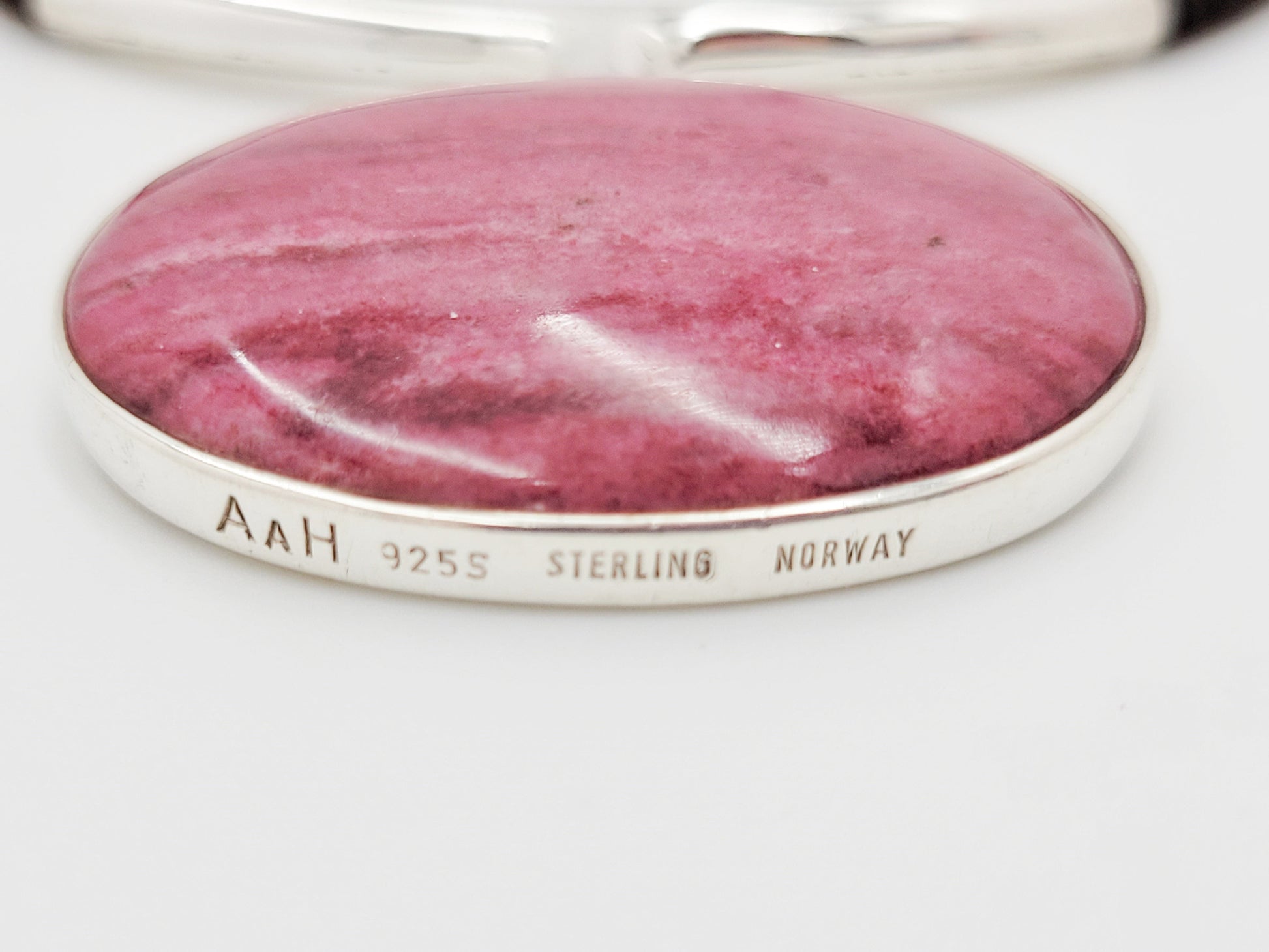 Aanund Havstad Jewelry Norway Aanund Havstad Sterling Dark Pink Agate Modernist Necklace 1970s