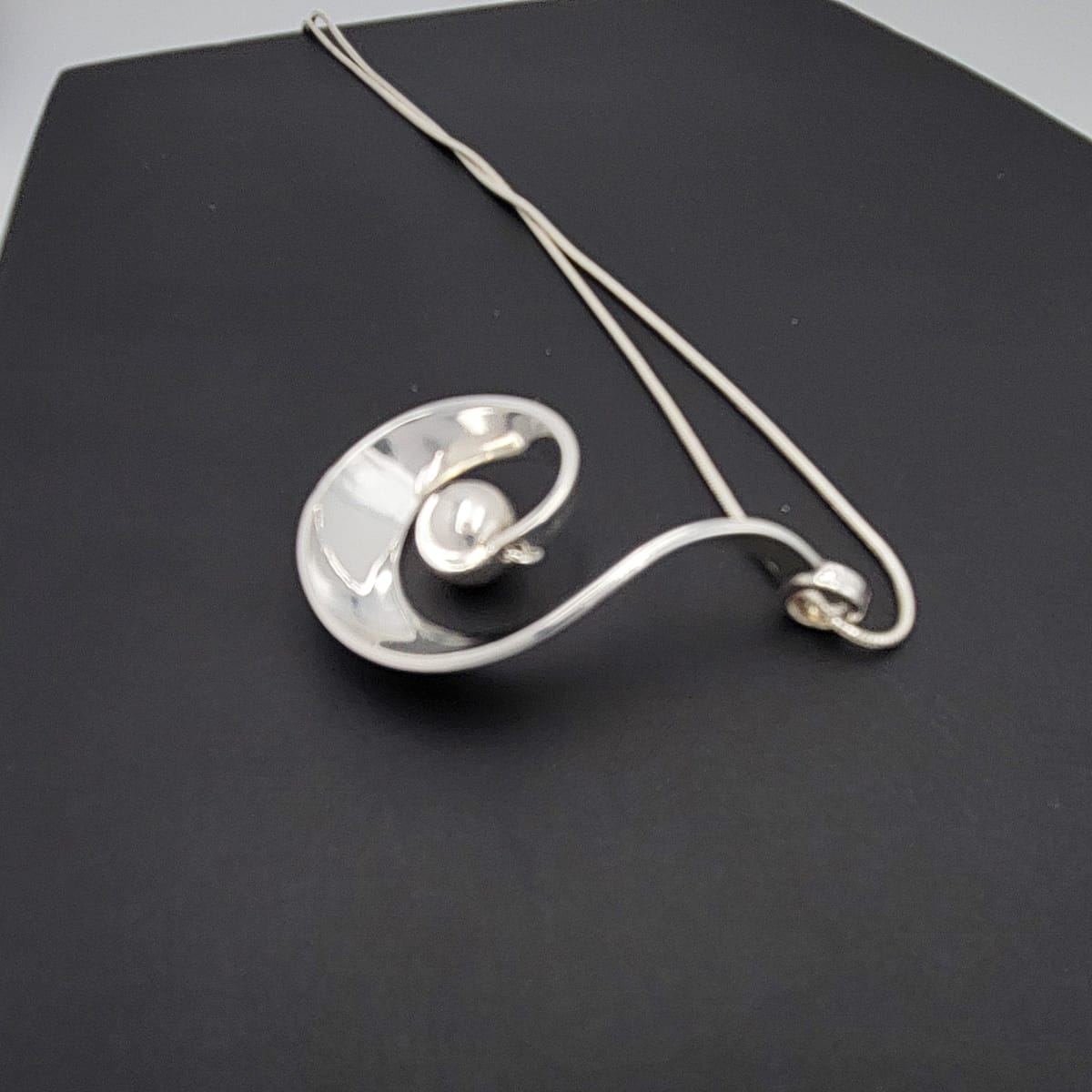 Alton Sweden Jewelry KE Palmberg Alton Sweden Abstract Modernist Kinetic Sterling Necklace 1975