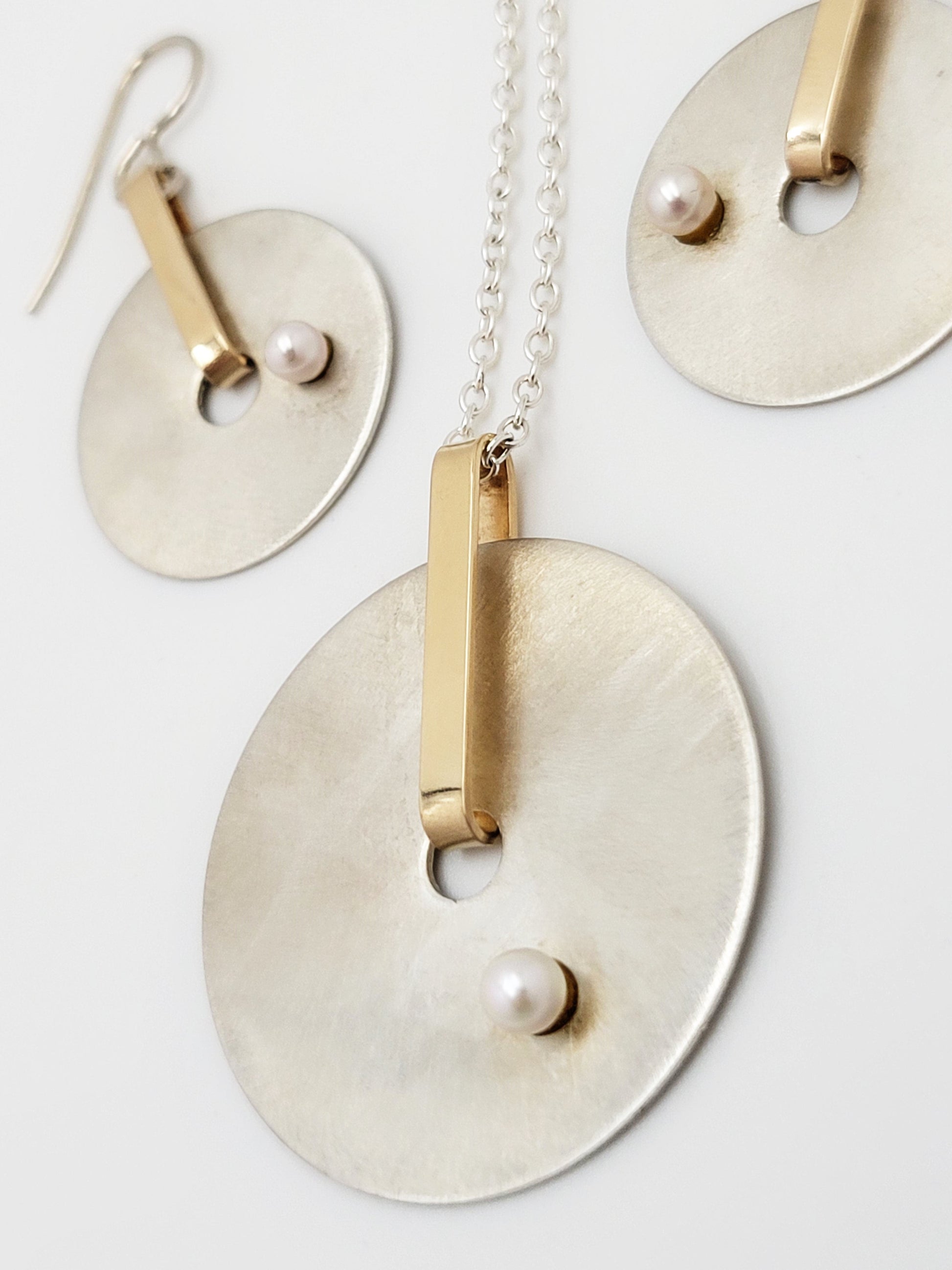 B Levy Jewelry Artisan Signed B Levy Modernist Sterling 14K Gold Pearl Necklace Earring Set