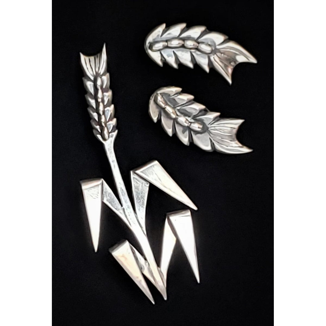 Brammer Jewelry VNTG Brammer Denmark Modernist Wheat Converter Brooch &amp; Earring Set
