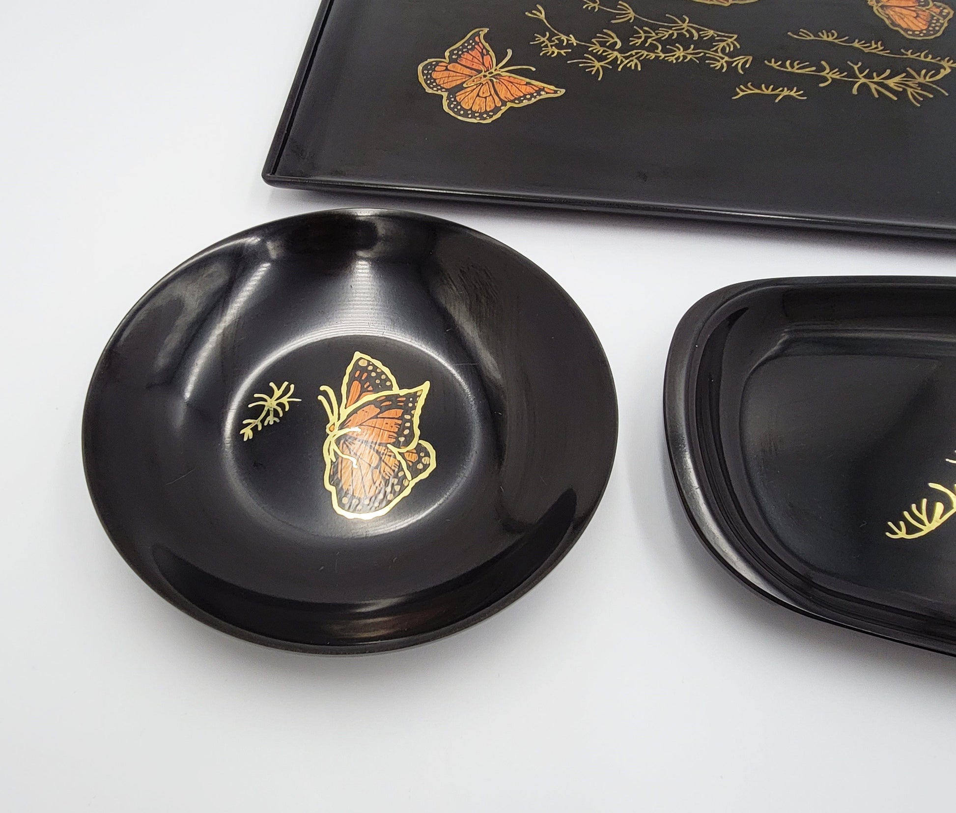 Couroc Serveware Couroc Melamine Butterfly Server Set - New Pics with Glassware