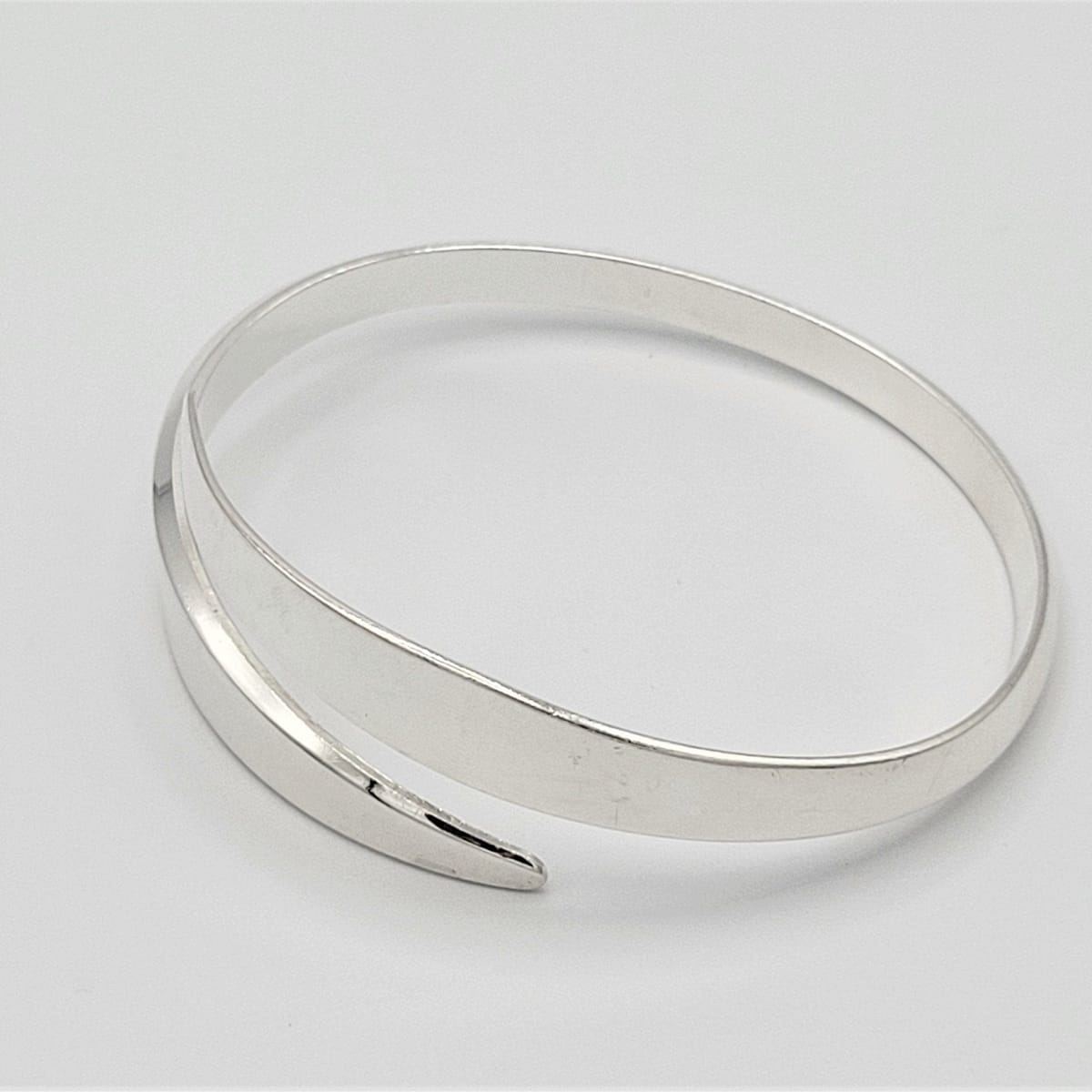 Vintage David Andersen Norway 925SS Modernist Bypass Bangle Bracelet 1960s - Trendy MCM Home