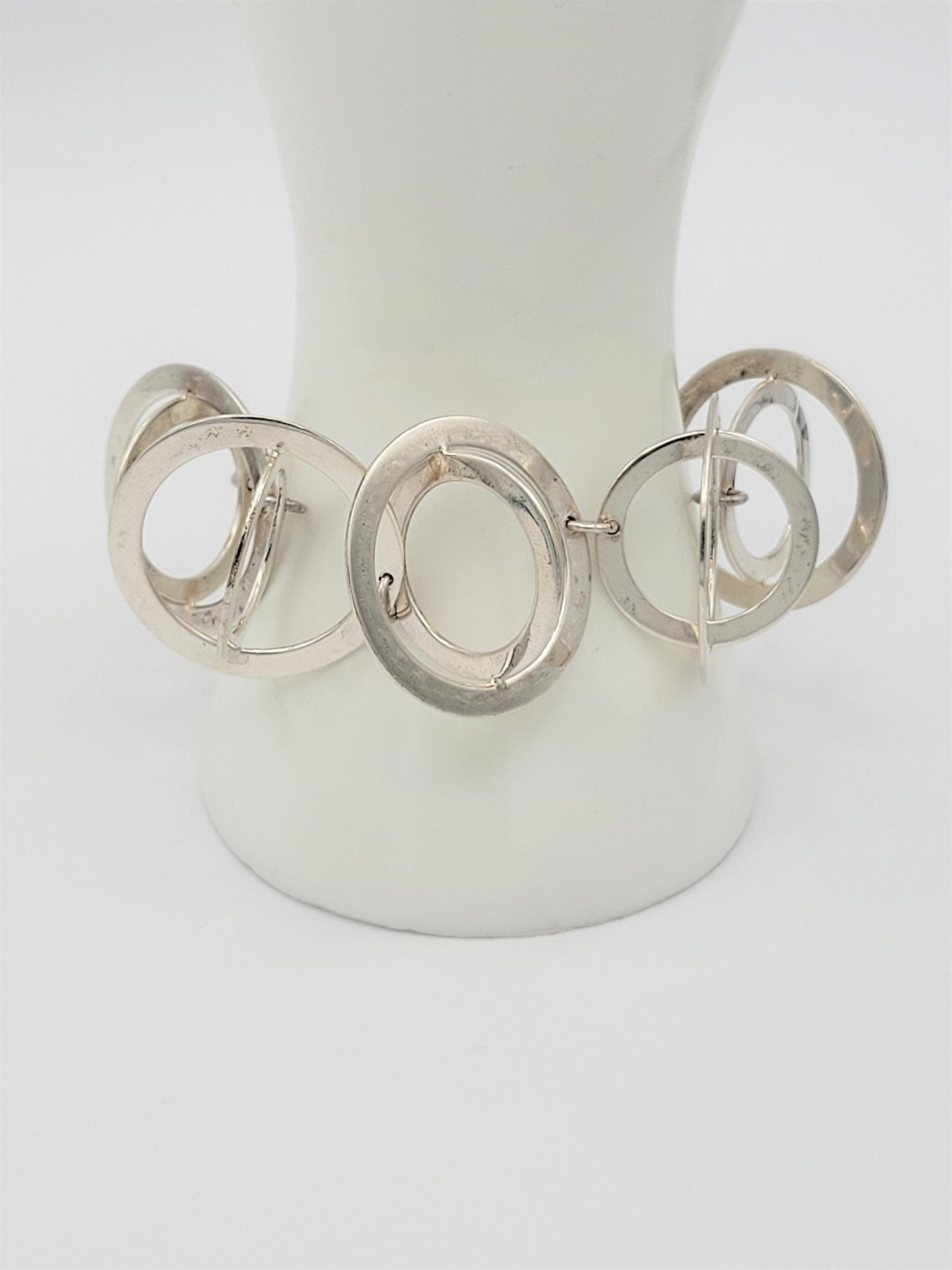 DeTapia Jewelry Superb DeTapia Sterling Silver Abstract Modernist 3-D Circles Bracelet 1990s