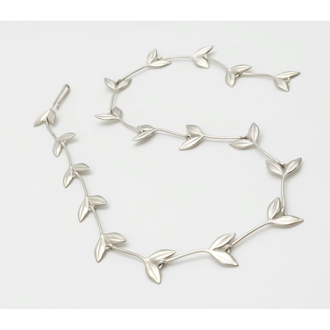 Elise Moran Jewelry Designer E*A*M Elise Moran Sterling Modernist Double Leaf Necklace Retail $520