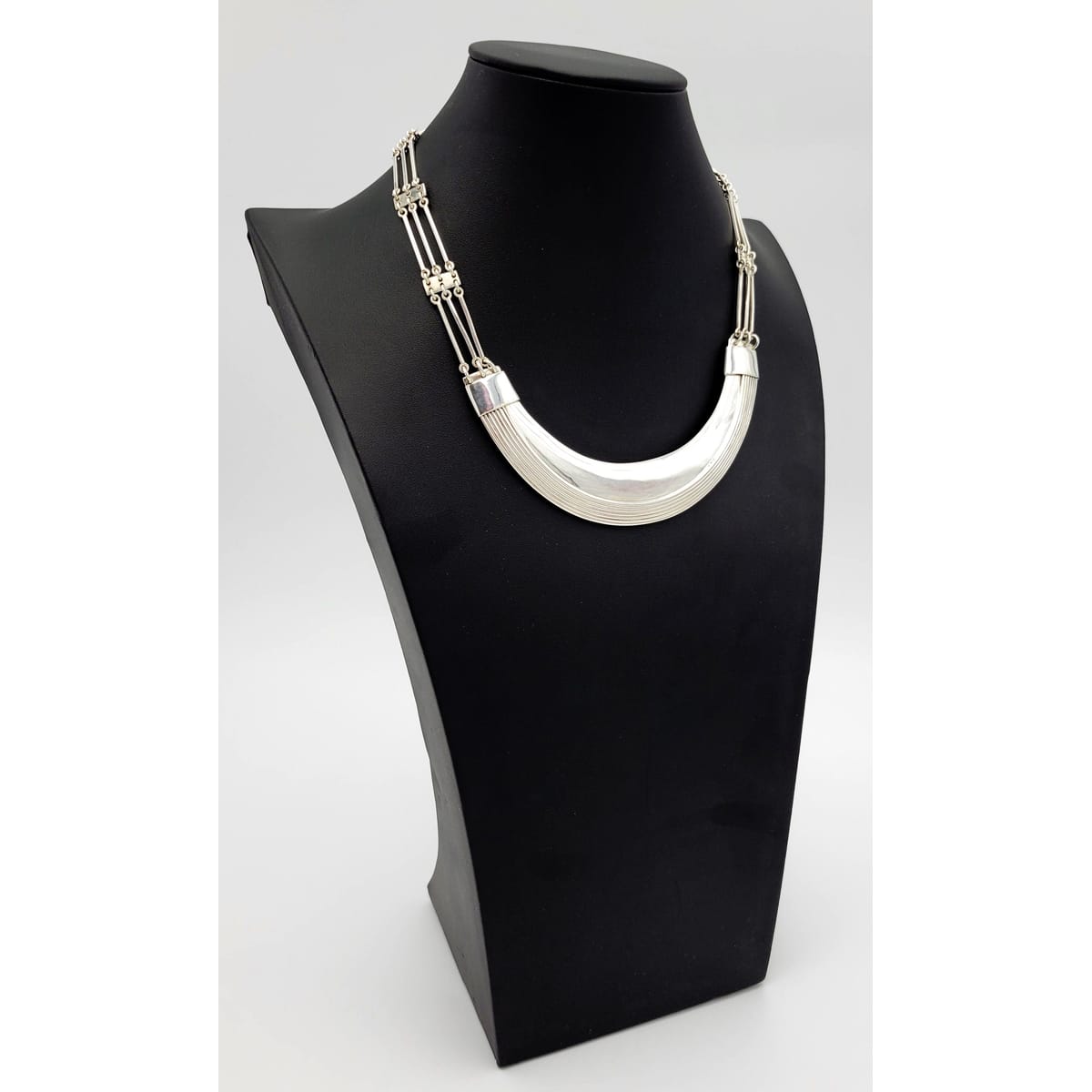 Erika Hult de Corral "Ric" Jewelry Superb Taxco Erika Hult de Corral "Ric" Sterling Modernist Statement Necklace 1980s