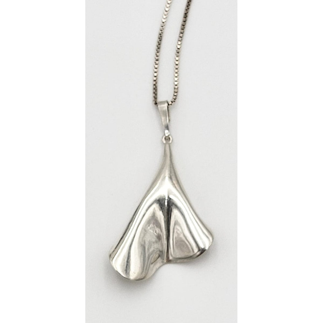 GIFA Jewelry Danish Designer GIFA Sterling Silver Modernist Flower Pendant Necklace Circa 1980&