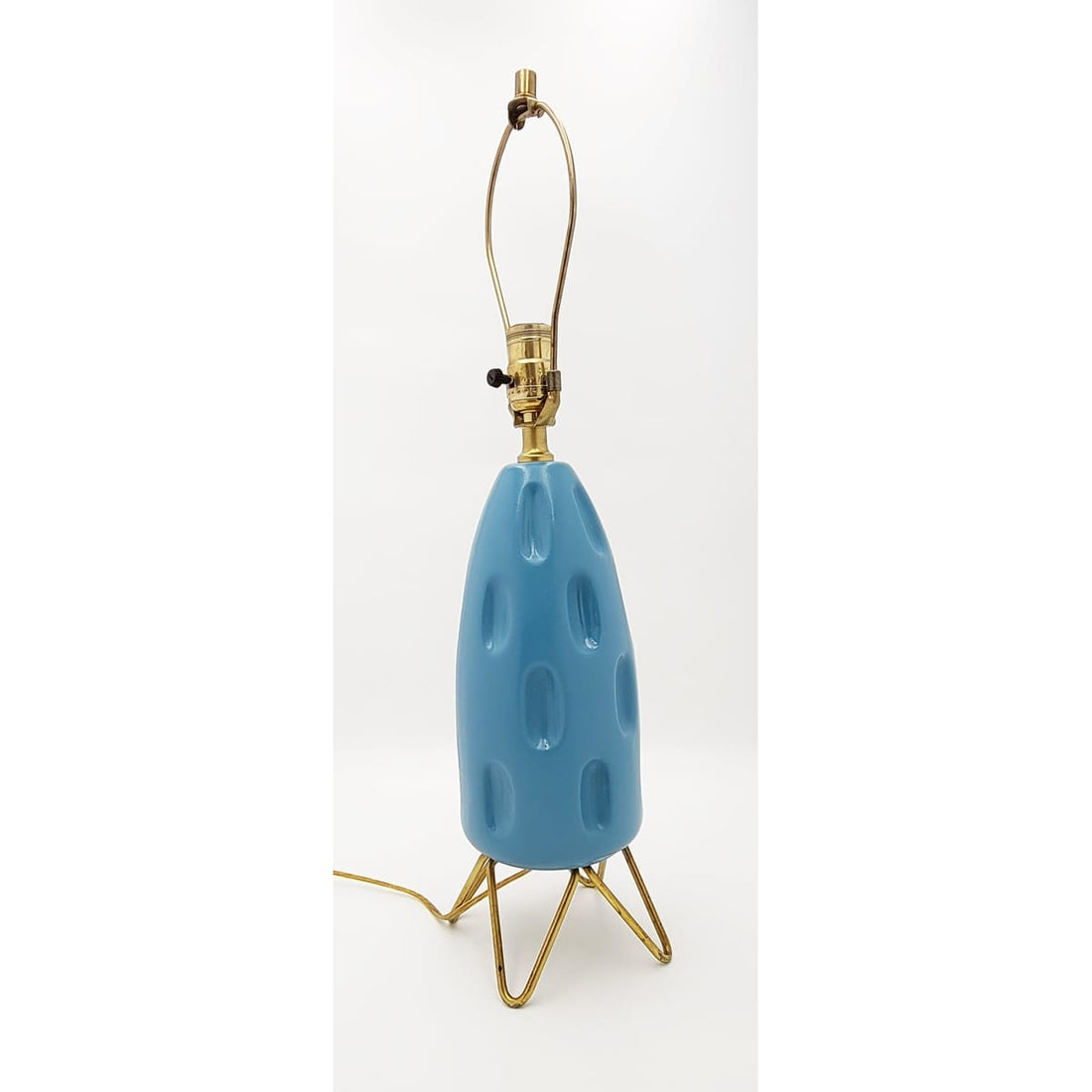 Gonder Bradley Lamp Lighting Gonder-Bradley Retro Turquoise Ceramic &amp; Brass Hairpin Table Lamp 1960s