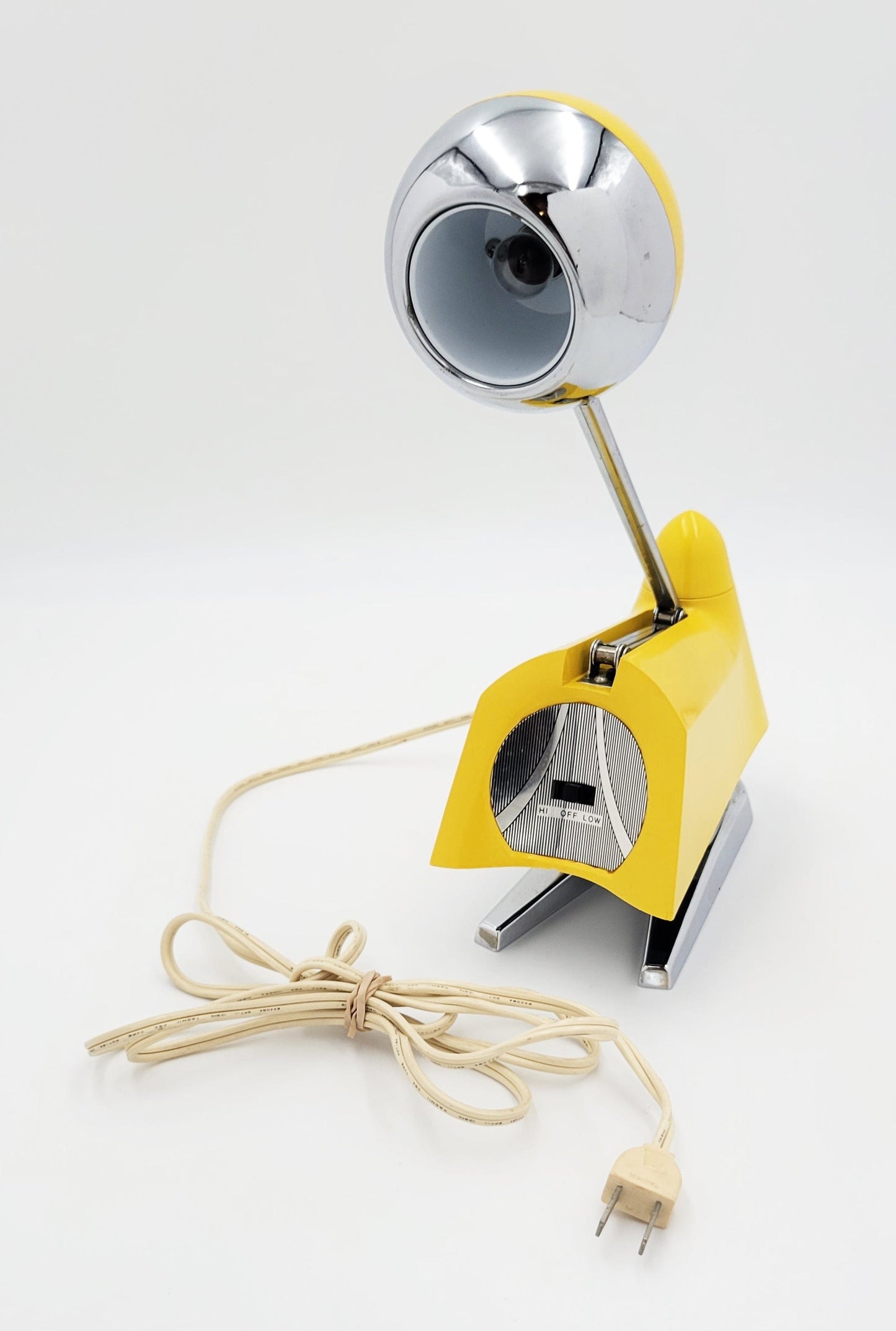 Hamilton Industries Lighting Hamilton Industries Yellow & Chrome Fold Up Eyeball Desk Task Lamp 1960's