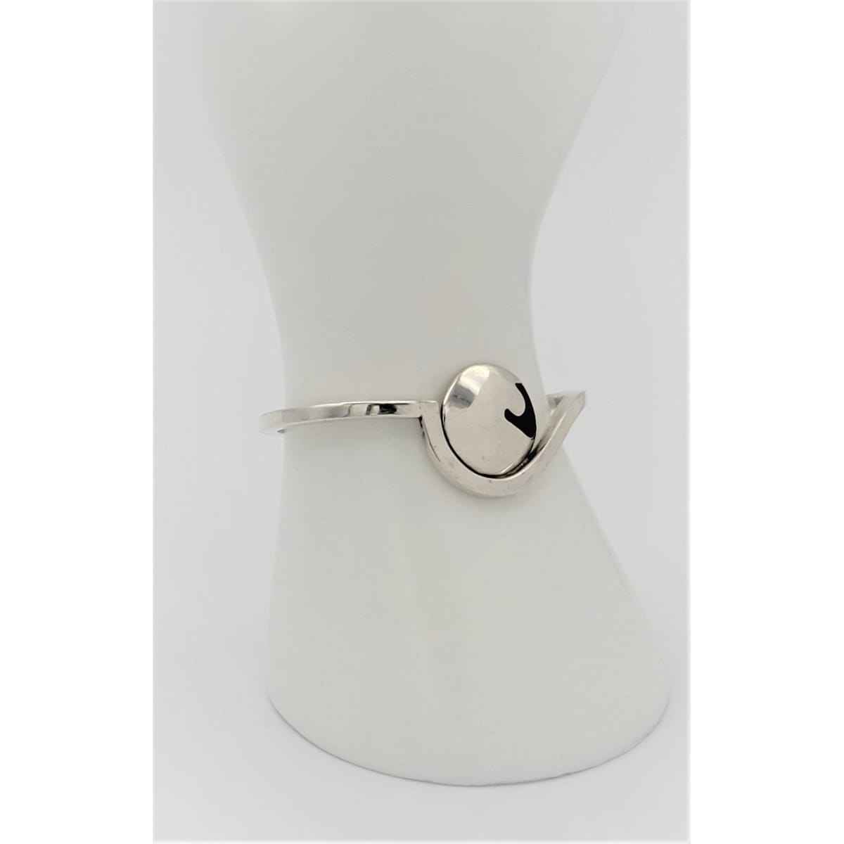 JA Jewelry Vintage JA 925 Sterling Silver 3-Dimensional Abstract Modernist Designed Cuff Signed