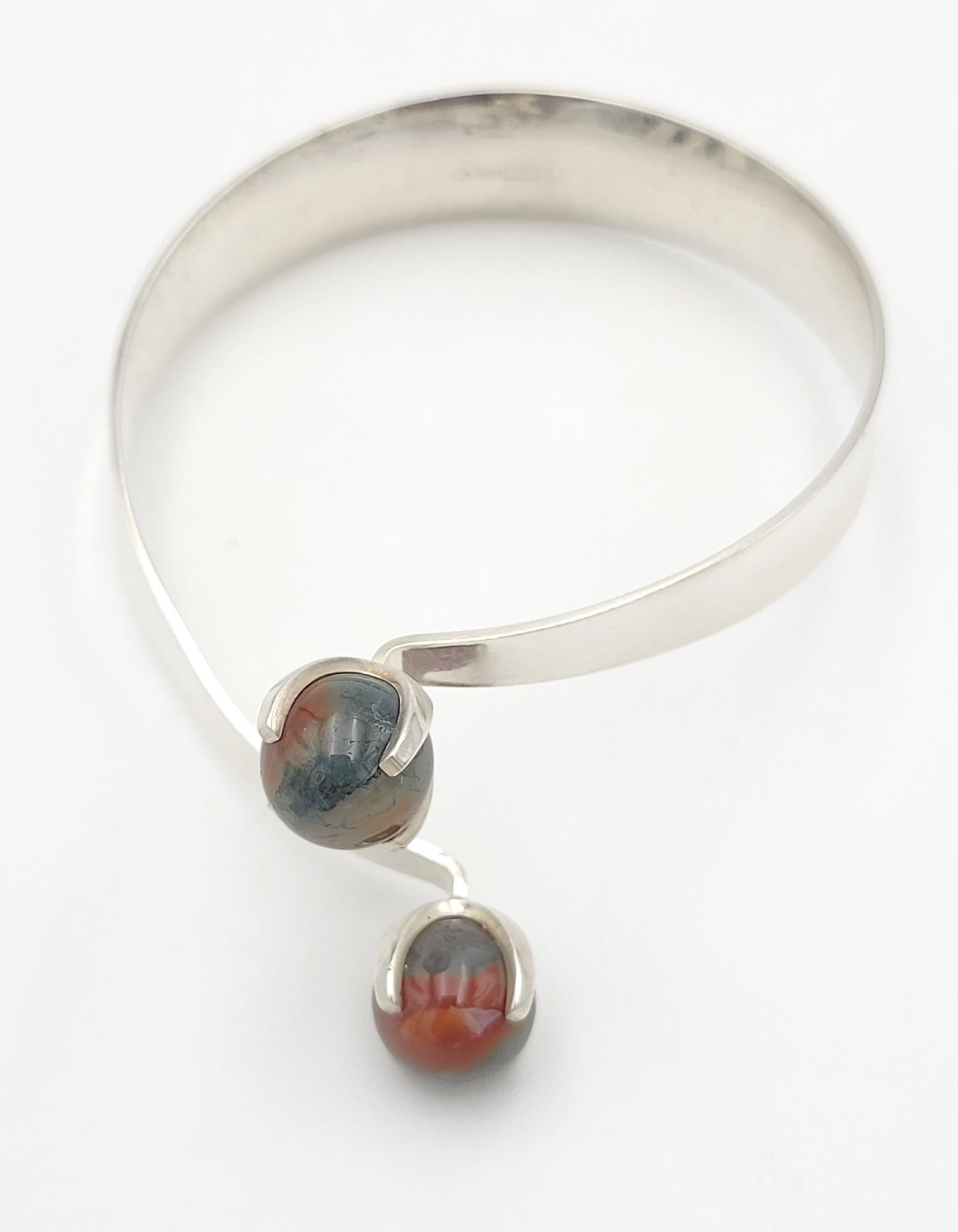 Kupittaan Kulta Jewelry Elis Kauppi Kupittaan Kulta Finland Modernist Sterling & Stone Bypass Bangle Bracelet