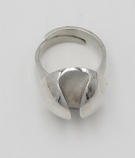 Matti J Hyvarinen Jewelry Matti J Hyvärinen Sirokoru Finland Modernist Sterling Cocktail Ring 1974