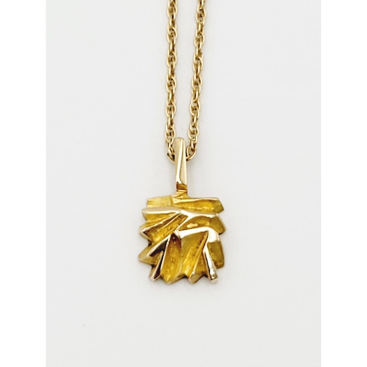 Matti J Hyvarinen Jewelry RARE Finnish Matti Hyvärinen Sirokoru 14K Gold Abstract Modernist Necklace 1971