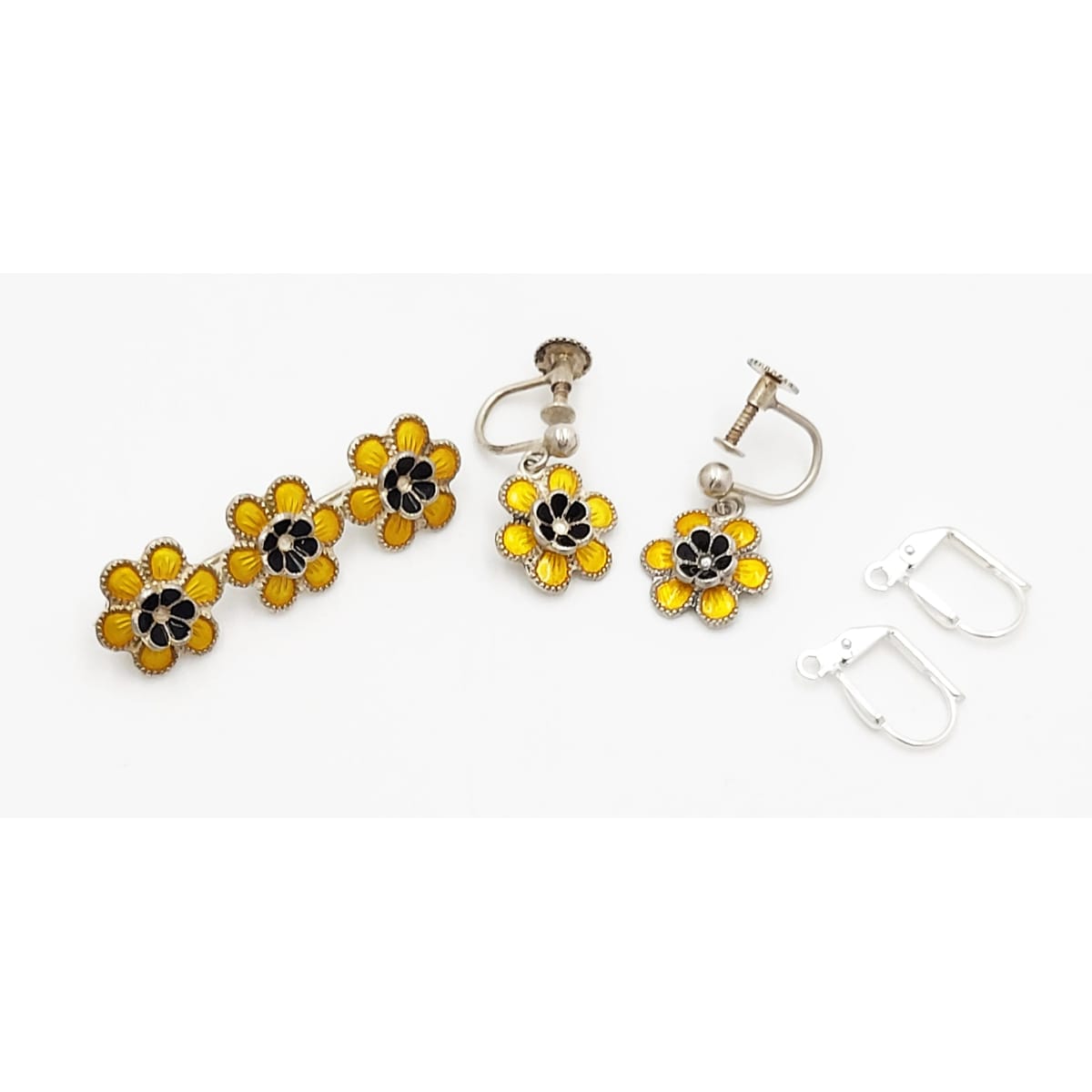 Meka Jewelry Meka Denmark Sterling Enamel BlackEyed Susan Flower Earrings Brooch Set 1950s