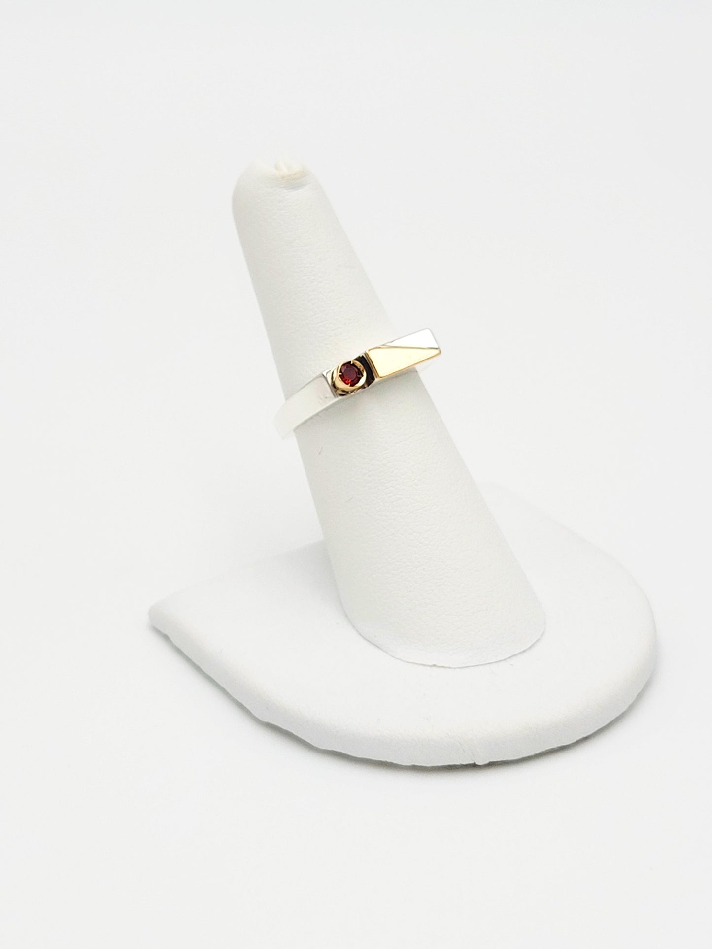 Michael Lehrman Jewelry CA Designer Michael Lehrman Sterling 14k Garnet Modernist Band Ring 1980s