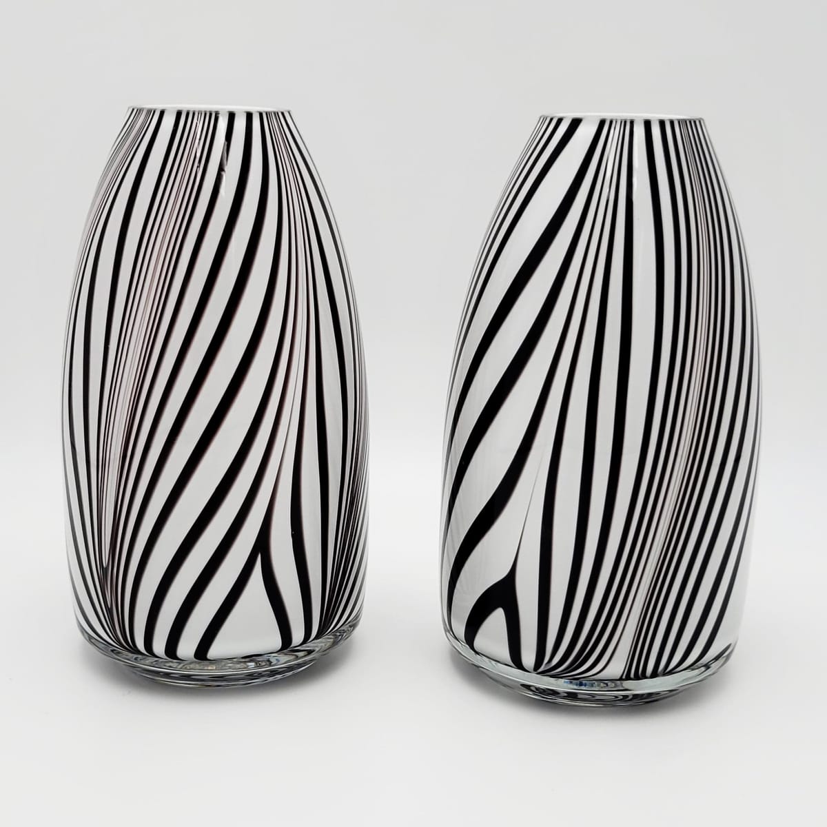 Murano Italy Vase Set of 2 Vintage Modernist Abstract Murano Hand Blown Art Glass Cased Vases