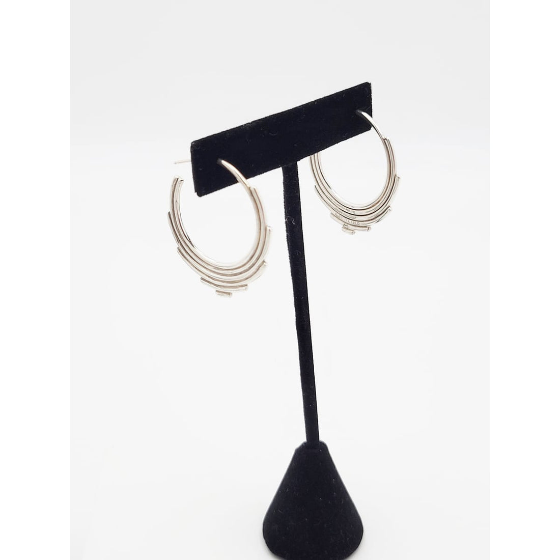 Patricia Allebrand Jewelry US Designer Patricia Allebrand Sterling Silver Modernist Earrings C. 1980/90s