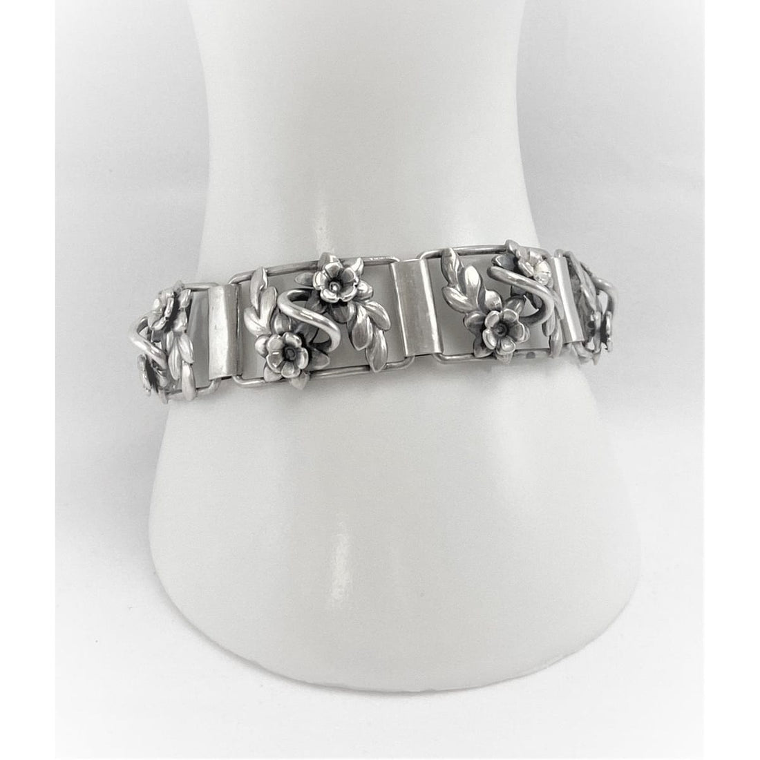 Pinco Jewelry RARE Vintage 1950 Pinco Forening Swedish 925SS Floral Georg Jensen Style Bracelet