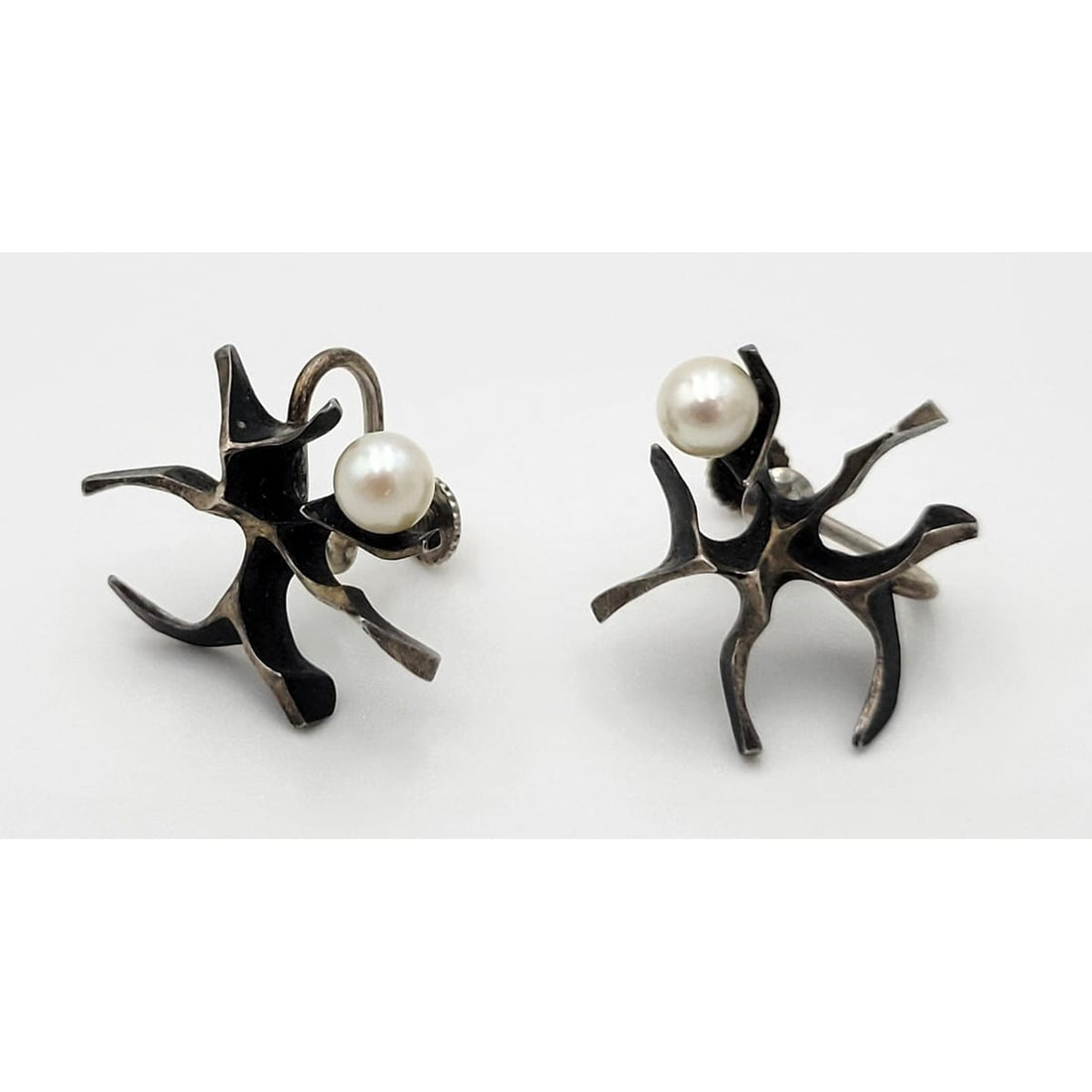 Ronald Hayes Pearson Jewelry Designer Ronald Hayes Pearson Sterling Pearl Abstract Modernist Earrings 1960s