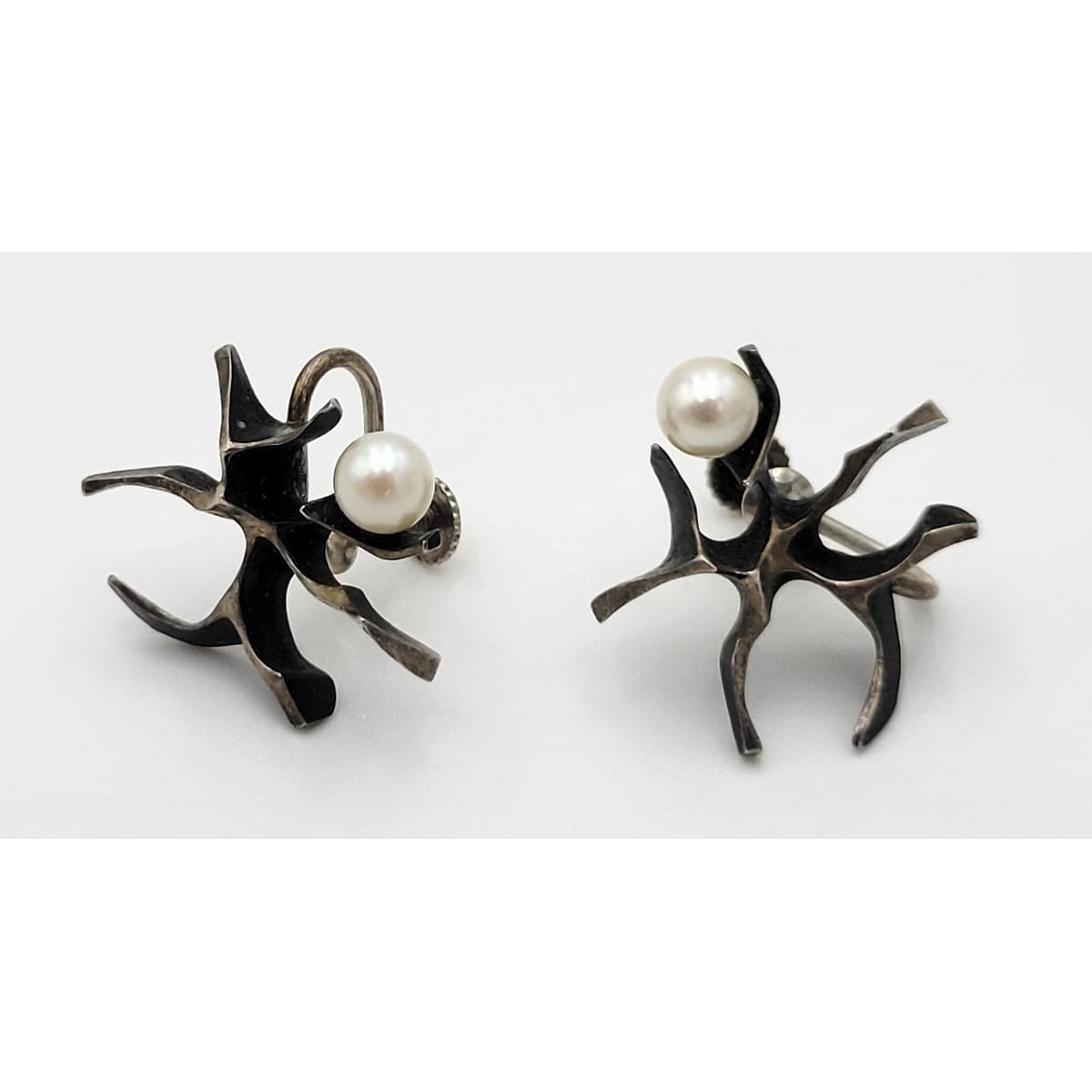 Ronald Hayes Pearson Jewelry Designer Ronald Hayes Pearson Sterling Pearl Abstract Modernist Earrings 1960s