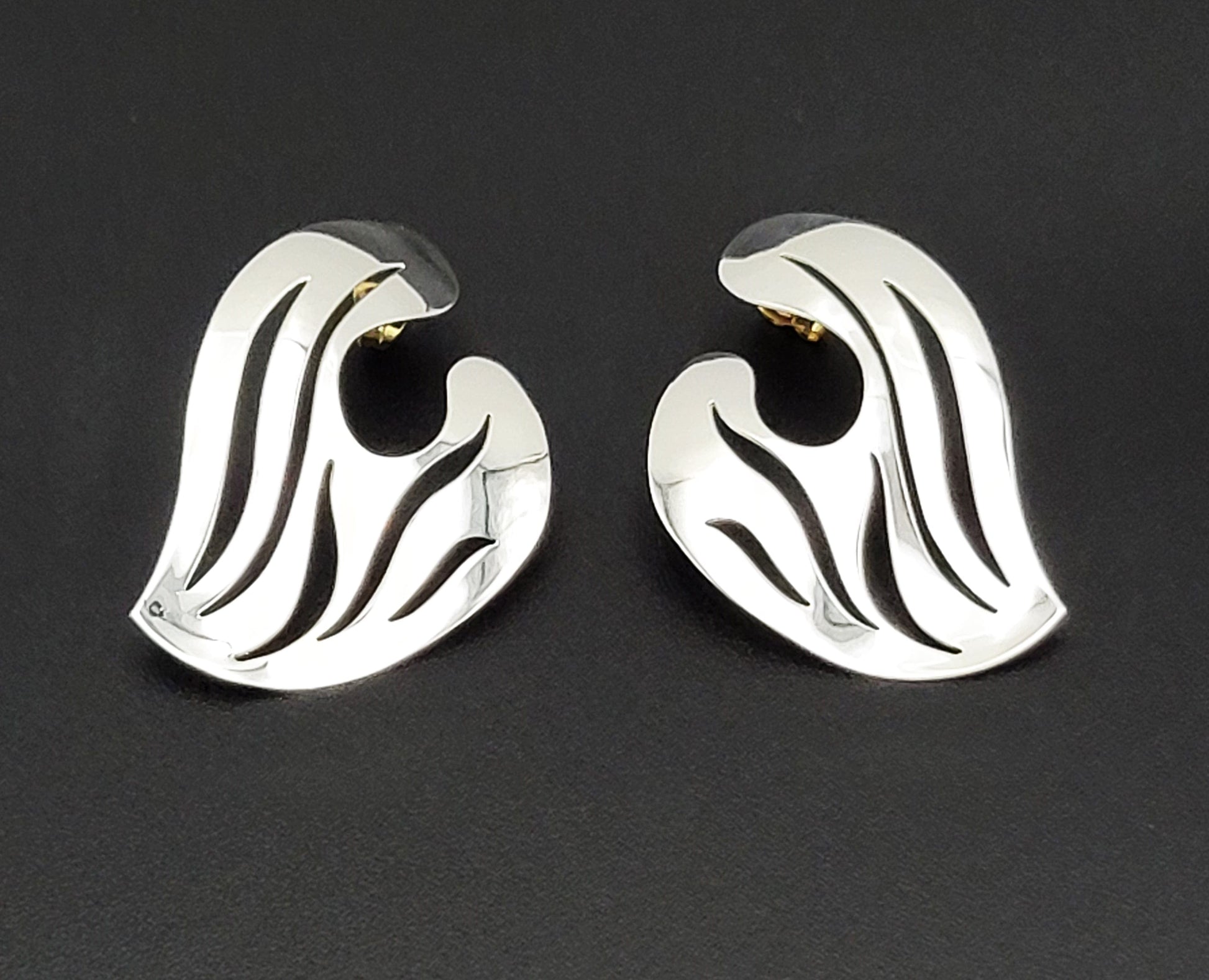 Sandra Baker Jewelry SYB Sandra "Sandy" Baker Abstract 3D Modernist Sterling 14k Earrings Circa 1980's