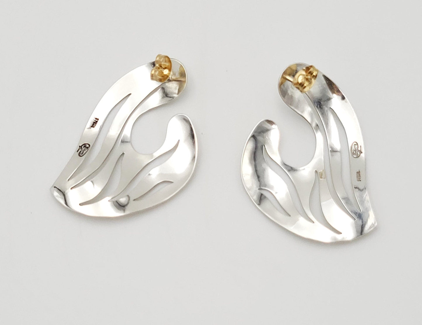 Sandra Baker Jewelry SYB Sandra "Sandy" Baker Abstract Modernist Sterling 14k Earrings Circa 1980s