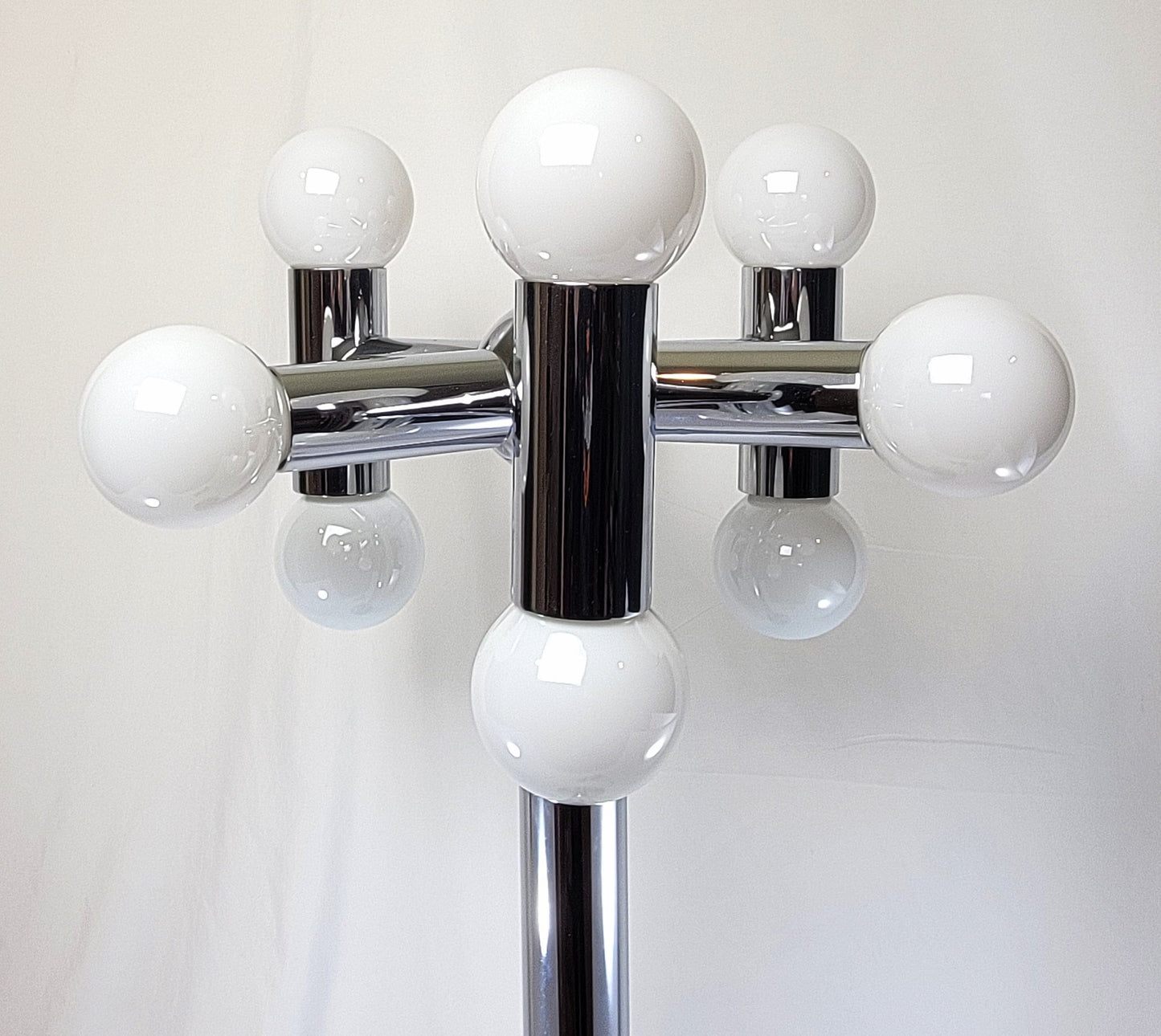 Sonneman Lighting Robert Sonneman Chrome Tall 9 Bulb Molecular Bubbles Table Lamp 1960/70s