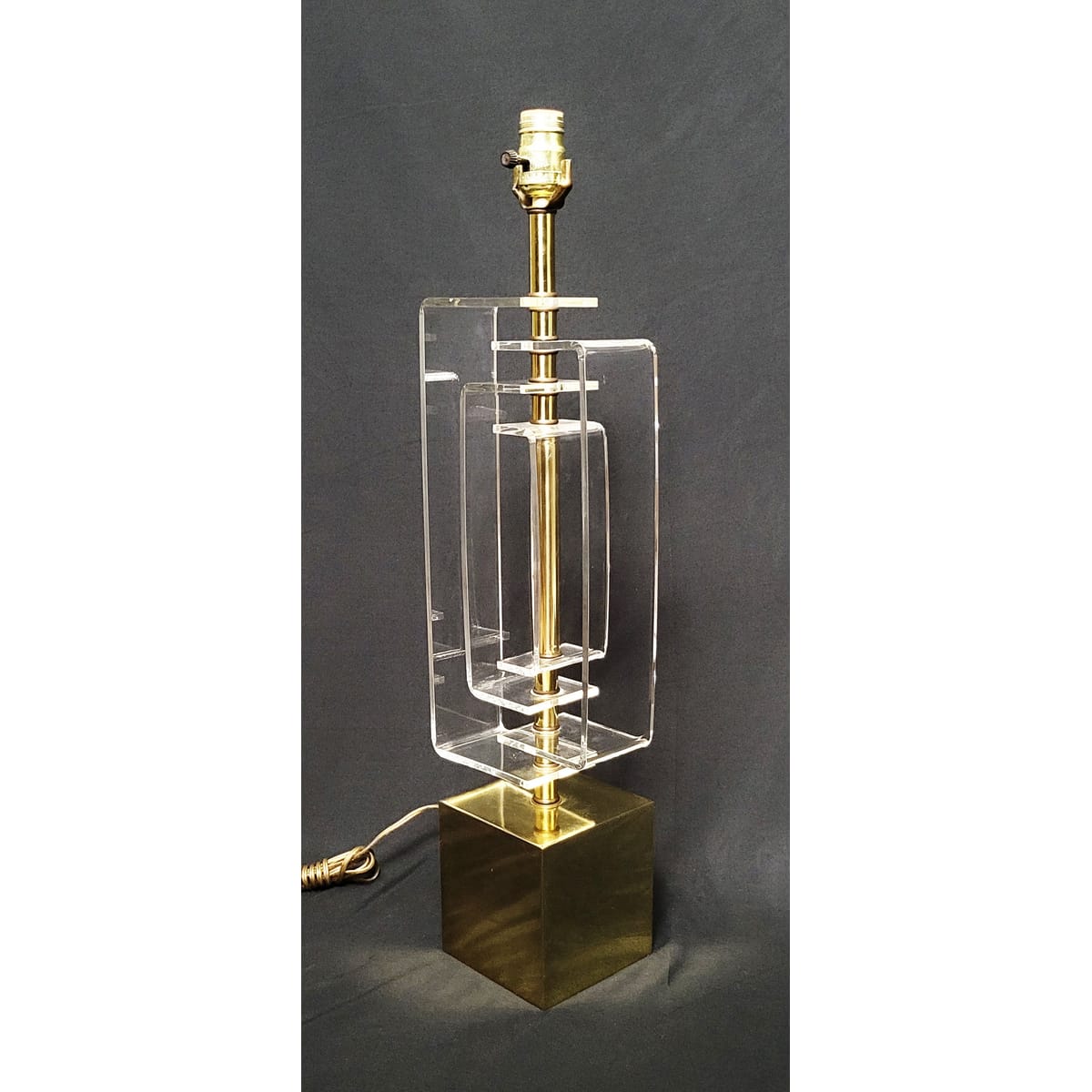 TMCMH Lighting MCM Lucite and Brass Abstract Modernist Vintage Lamp