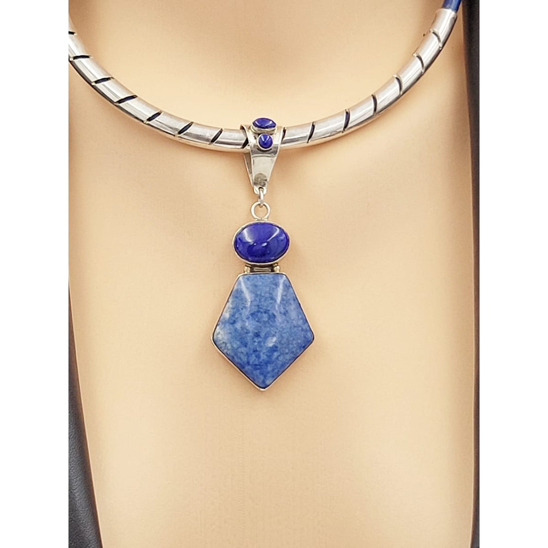 Troutman Jewelry Navajo Designer Troutman Sterling Lapis Lazuli Leather Pendant Necklace 1996