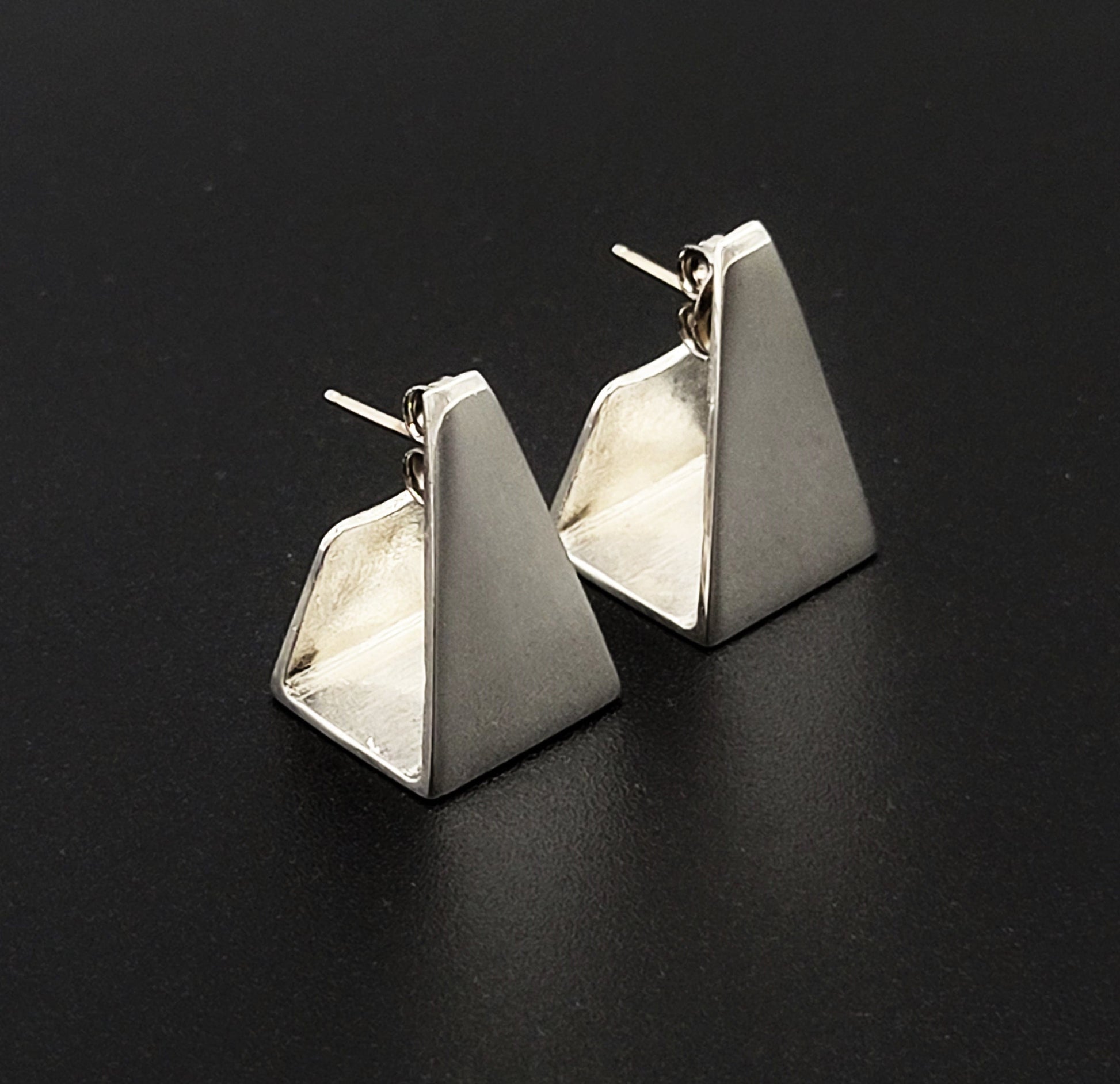 Vahan Sterling Jewelry Vintage Designer Alwan Vahan Sterling Silver Modernist Earrings