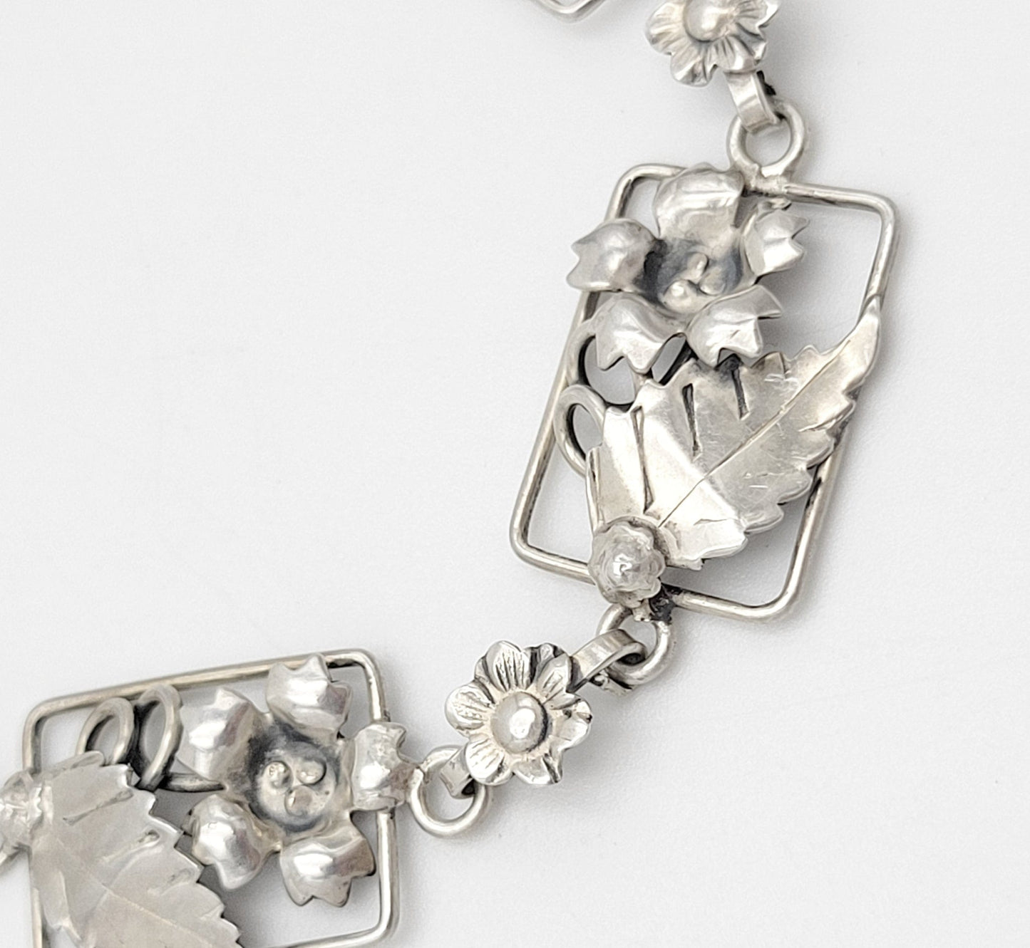 Vintage Sterling Bracelet Jewelry Art Deco Raised Relief Flora Fauna Sterling Silver Panel Links Bracelet 40/50s