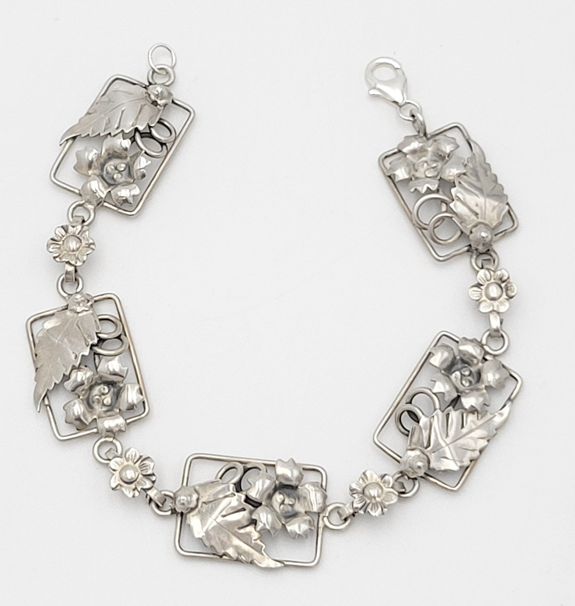Vintage Sterling Bracelet Jewelry Art Deco Raised Relief Flora Fauna Sterling Silver Panel Links Bracelet 40/50s
