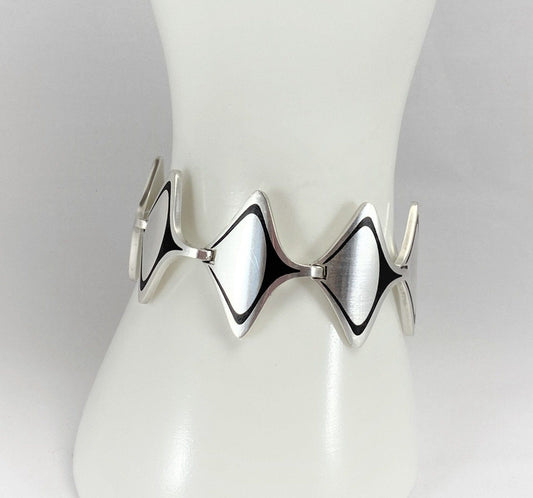 Warmind Jewelry Extremely Rare WARMIND 925S Black Enamel Denmark MODERNIST Stingray Bracelet