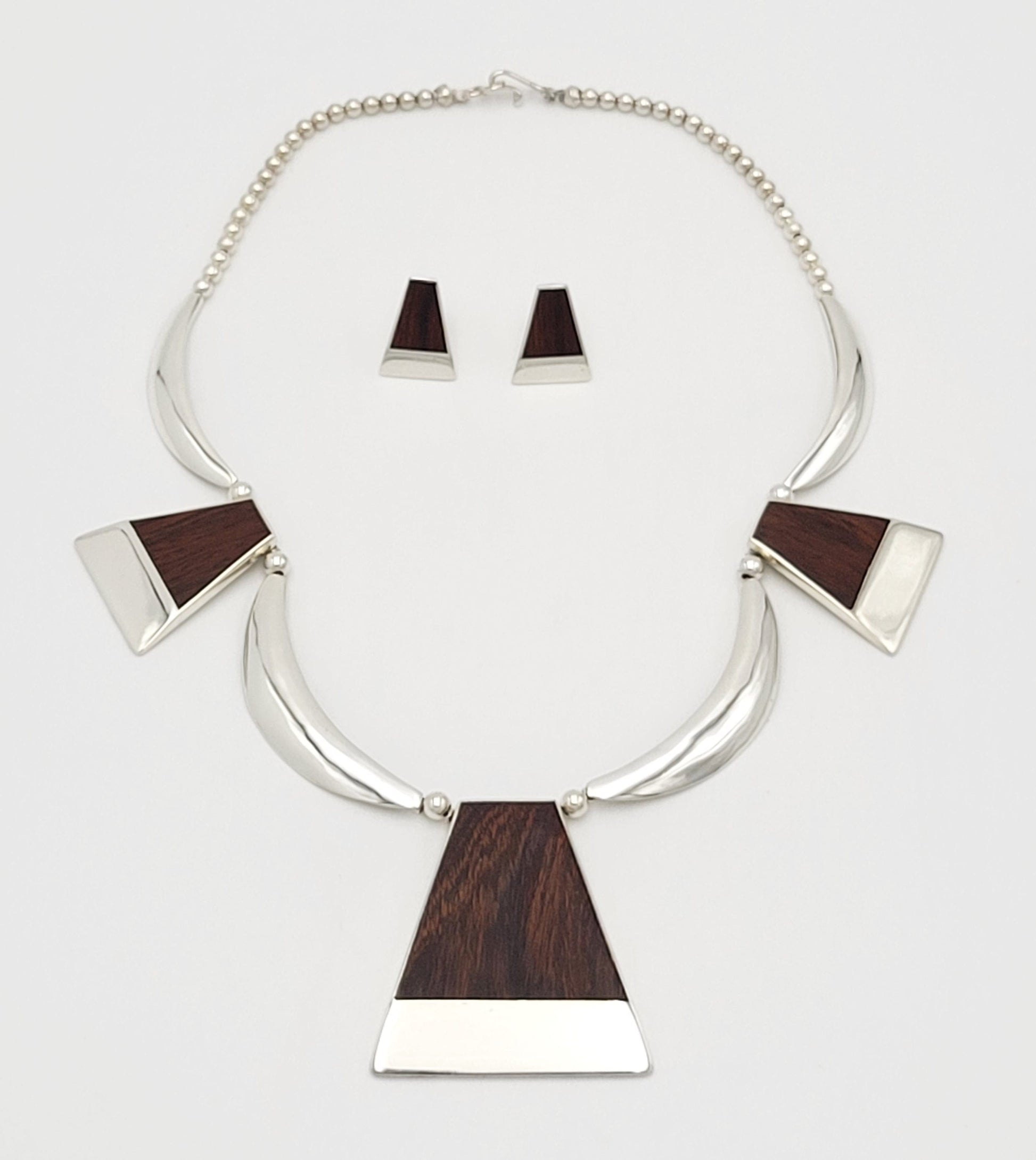 White Hogan Jewelry Superb RARE White Hogan Sterling Wood Modernist Necklace Earrings Set 70s