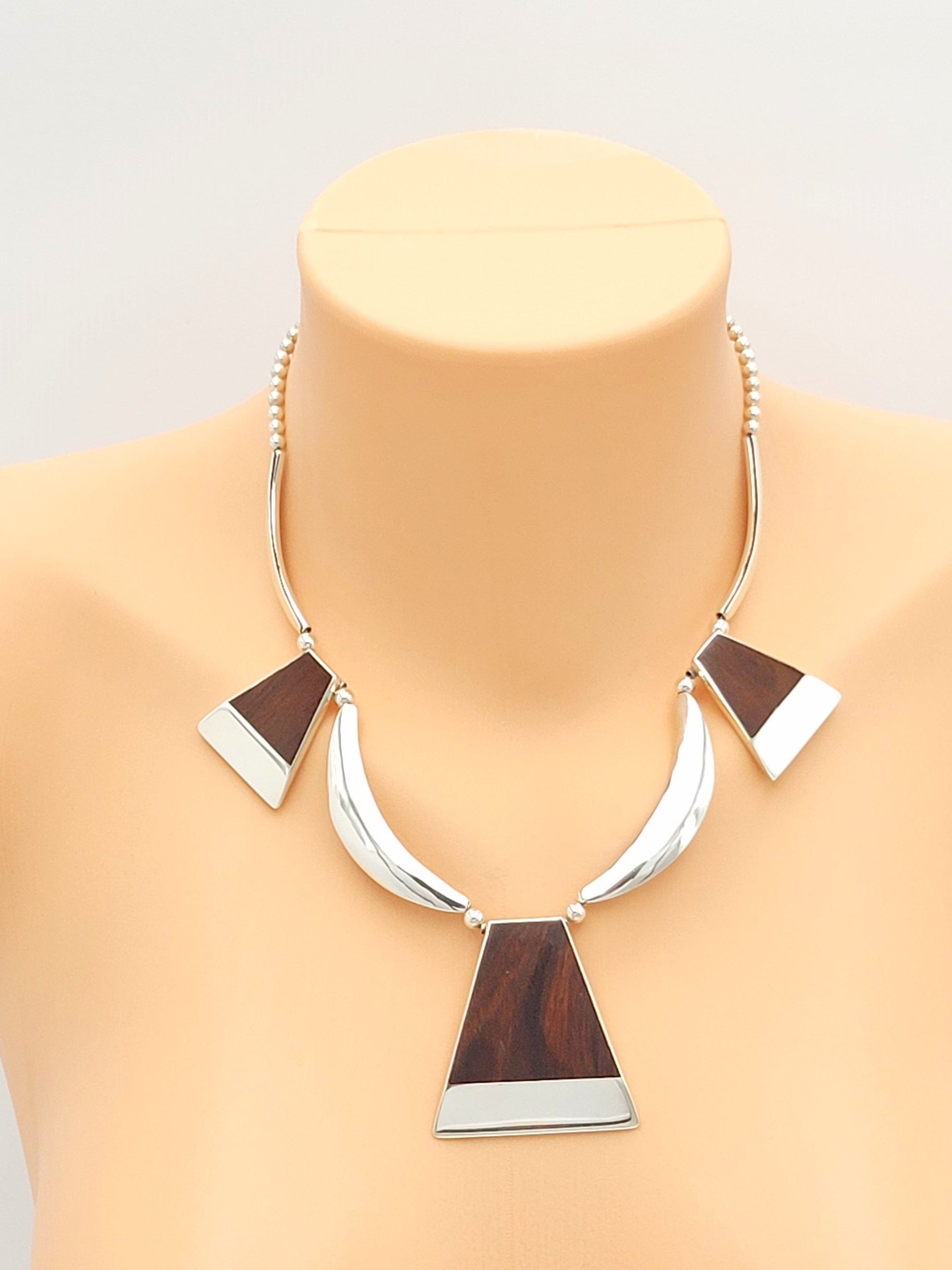 White Hogan Jewelry Superb RARE White Hogan Sterling Wood Modernist Necklace Earrings Set 70s